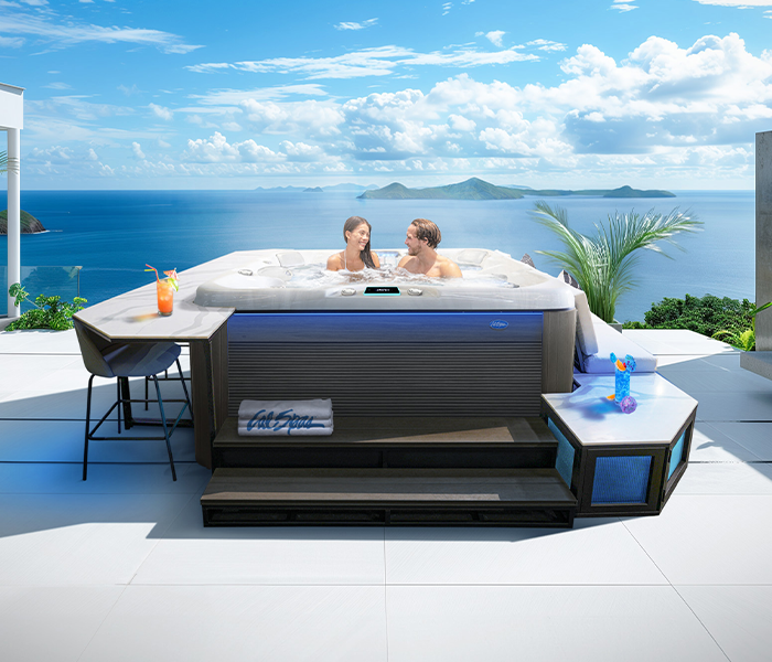 Calspas hot tub being used in a family setting - Isla Ratón